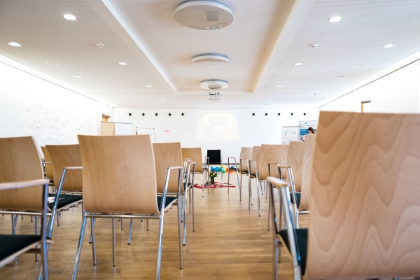 Seminarraum zum JAADE Come Together